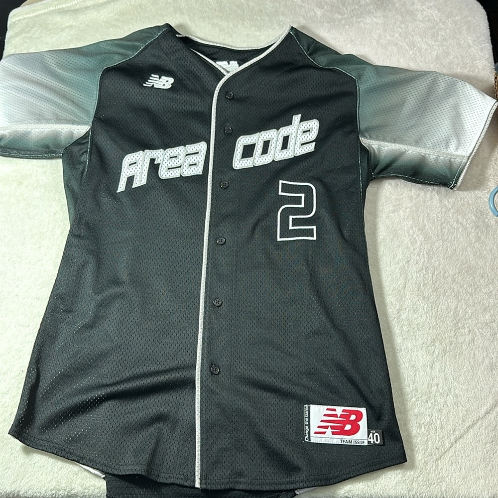 New Balance Area Code Baseball Jersey Size 40
